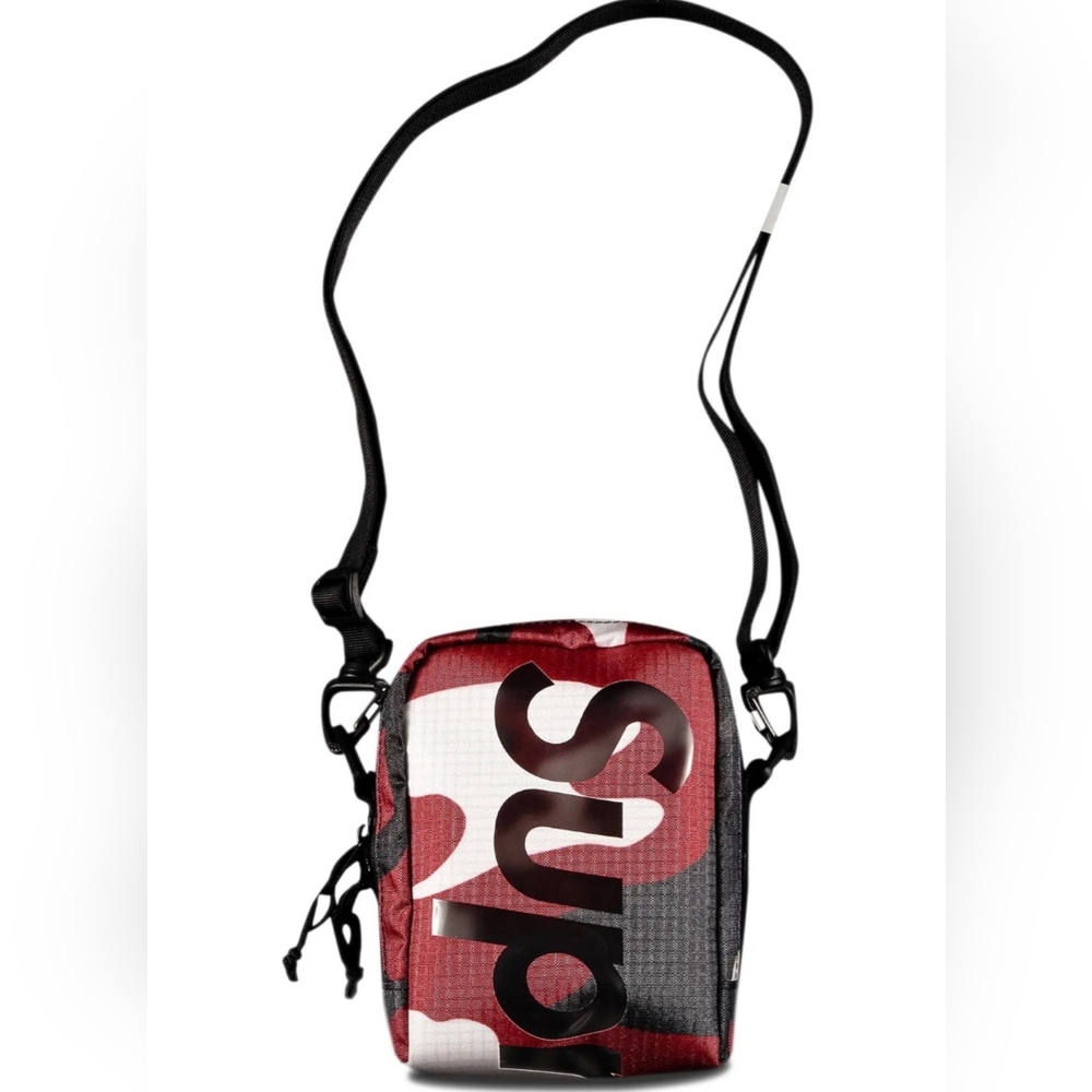 Supreme Neck Pouch 'Red Camo'